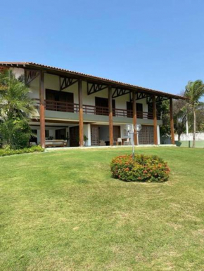 Excelente casa no Cumbuco a 200m da praia